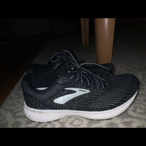 Black Brooks running shoes